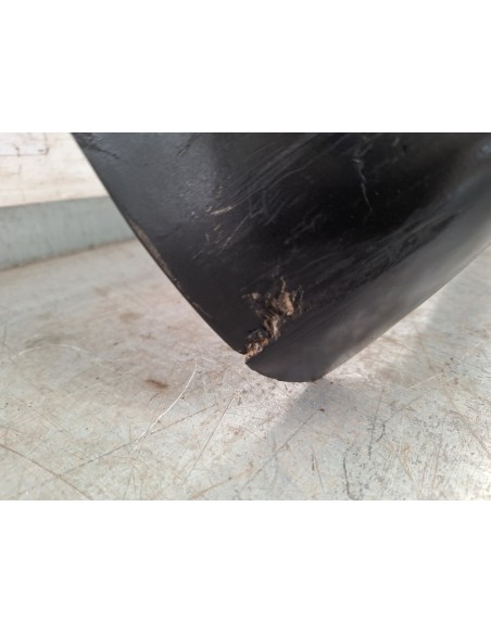 [113428] EMBELLECEDOR FARO DERECHO - MERCEDES ATEGO 2-EJES 18 T /BM 950/2/4 (01/1997 - 12/2004)