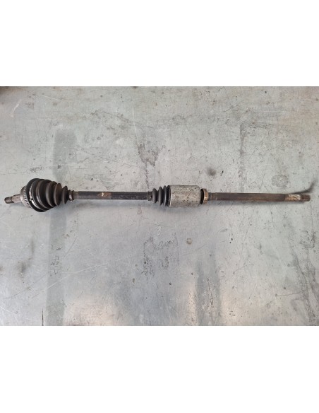 [113425] PALIER TRANSMISION DELANTERA DERECHA - RENAULT MASTER II PHASE 2 CAJA CERRADA