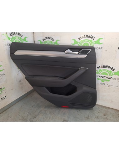 [113392] GUARNECIDO PUERTA TRASERA IZQUIERDA -...