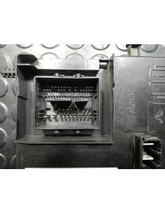 [113361] CAJA RELES / FUSIBLES - FORD TRANSIT CUSTOM KASTEN