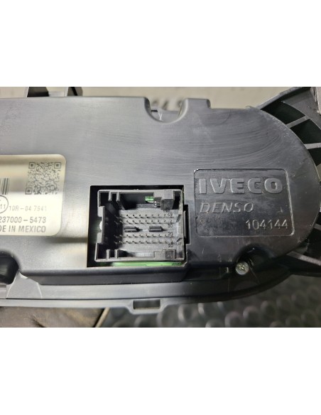 [113342] MANDO CALEFACCION / AIRE ACONDICIONADO - IVECO DAILY CAJA CERRADA