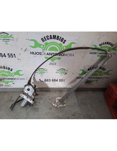 [113278] ELEVALUNAS DELANTERO DERECHO - NISSAN ECO - T 100.45/78 KW/E2 (01/1996 - ...)