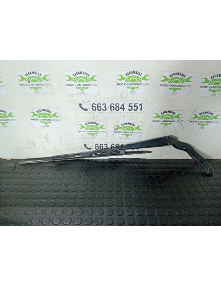 [113205] BRAZO LIMPIA DELANTERO DERECHO - NISSAN ATLEON