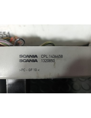 [113184] CAJA RELES / FUSIBLES - SCANIA SERIE 4...