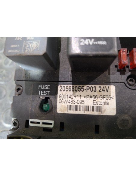 [113041] CAJA RELES / FUSIBLES - VOLVO FH 13