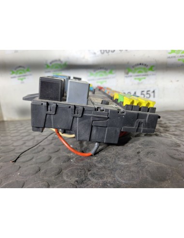 [113041] CAJA RELES / FUSIBLES - VOLVO FH 13