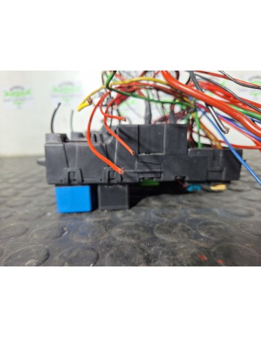 [113041] CAJA RELES / FUSIBLES - VOLVO FH 13