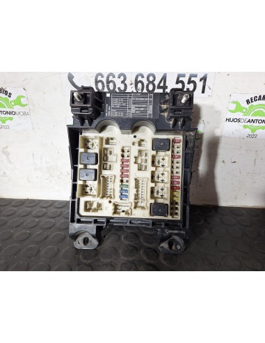 [113034] CAJA RELES / FUSIBLES - RENAULT MAXITY...