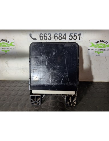 [113034] CAJA RELES / FUSIBLES - RENAULT MAXITY...