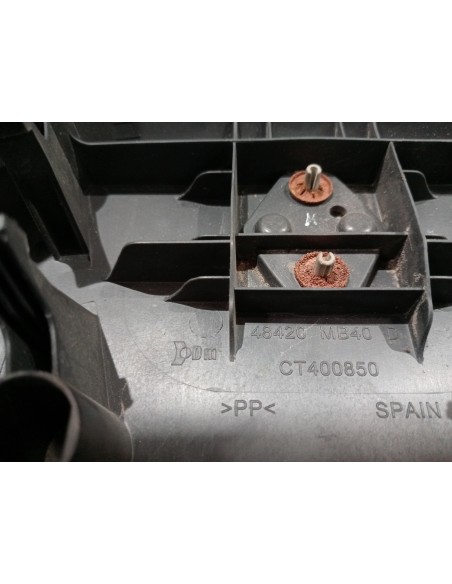 [113022] TAPA VOLANTE - RENAULT MAXITY (01/2007 - 01/2011)