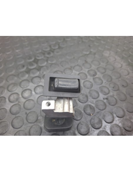 [113020] MANDO ELEVALUNAS DELANTERO DERECHO - NISSAN ECO - T 100.45/78 KW/E2 (01/1996 - ...)