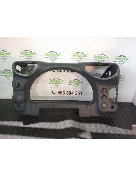 [112993] MOLDURA CUADRO INSTRUMENTOS - IVECO EUROCARGO TECTOR (01/2001 - 12/2003)