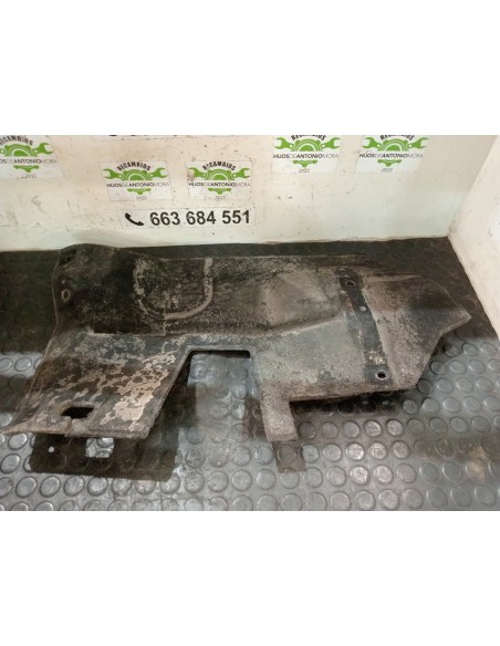 [112939] CUBRE MOTOR - NISSAN CABSTAR E (01/2002 - 12/2003)