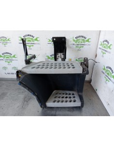 [112893] ESTRIBO DELANTERO DERECHO - VOLVO FH 13