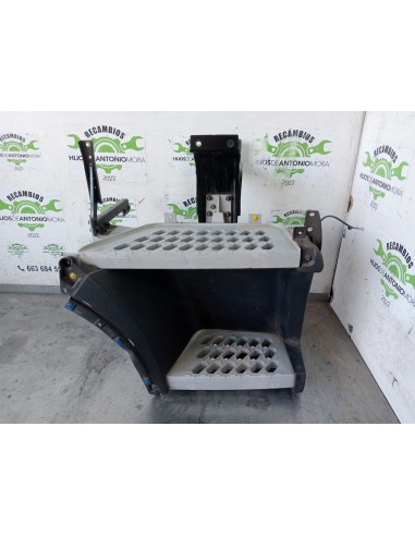 [112893] ESTRIBO DELANTERO DERECHO - VOLVO FH 13