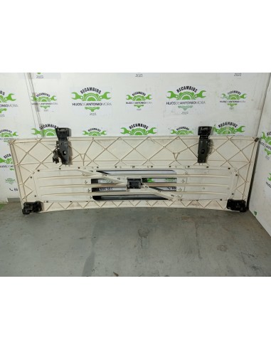 [112890] CALANDRA DELANTERA - VOLVO FH 12 ASTA...