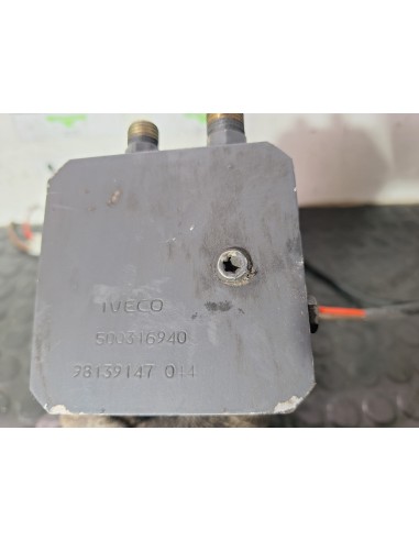 [112885] BOMBA ELEVAR CABINA - IVECO EUROCARGO...