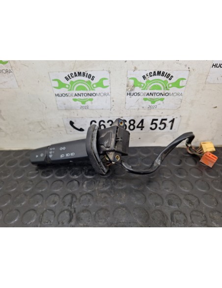 [112829] MANDO LUCES/LIMPIA/INTERMITENCIA - MAN TGX 35.XXX (01/2007 - ...)