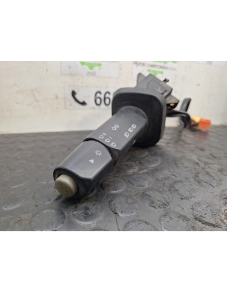 [112829] MANDO LUCES/LIMPIA/INTERMITENCIA - MAN TGX 35.XXX (01/2007 - ...)