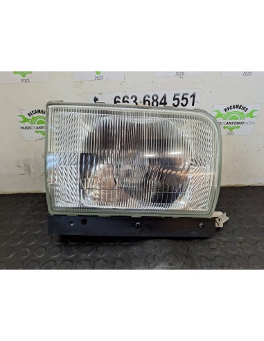 [112786] FARO DERECHO - NISSAN CABSTAR E...