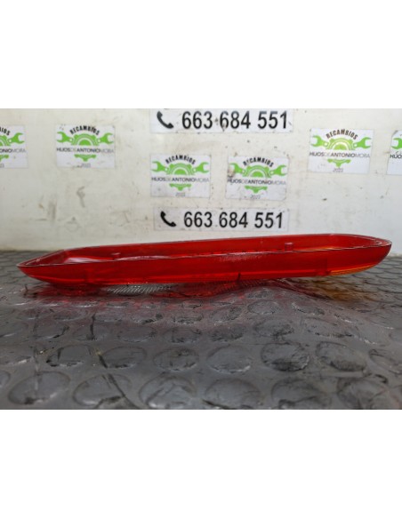 [112776] CUBIERTA / TULIPA PILOTO TRASERO - NISSAN CABSTAR E (01/2002 - 12/2003)