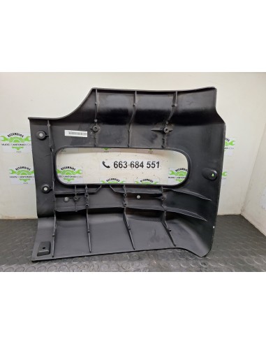 [112770] EMBELLECEDOR FARO DERECHO - MERCEDES...