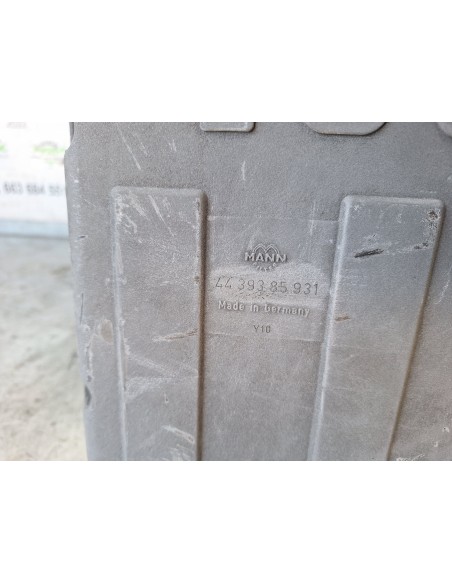 [112669] CAJA FILTRO AIRE - IVECO EUROCARGO TECTOR (01/2001 - 12/2003)