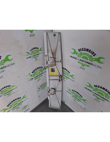 [112660] PUERTA DELANTERA DERECHA - RENAULT...