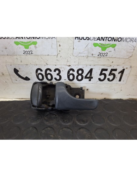 [112648] MANETA INTERIOR DELANTERA IZQUIERDA - VOLVO FL XXX (01/2006 - 01/2013)