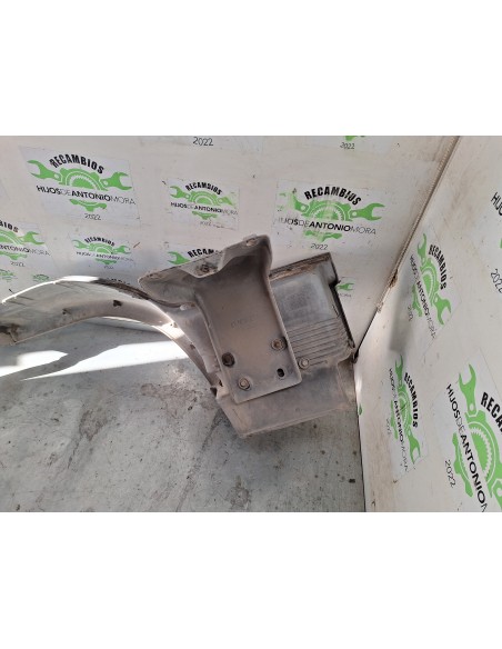 [112638] GUARDABARROS BAJO CABINA IZQUIERDO - IVECO EUROCARGO TECTOR (01/2001 - 12/2003)