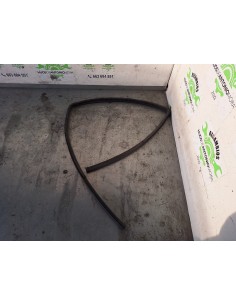 [112636] GOMAS CONTORNO PUERTA - RENAULT MAXITY (01/2007...