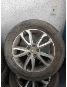 [112604] LLANTA - HYUNDAI TUCSON 2