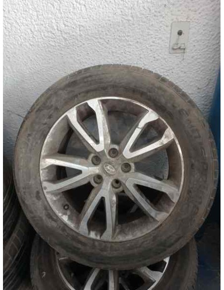 [112603] LLANTA - HYUNDAI TUCSON