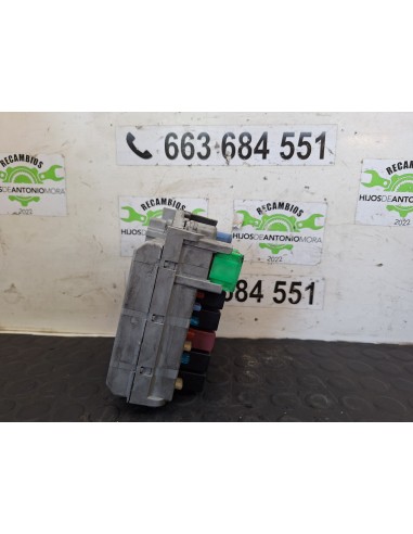 [112569] CAJA RELES / FUSIBLES - IVECO DAILY...