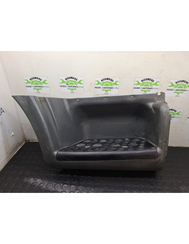 [112548] ESTRIBO DELANTERO DERECHO - NISSAN...