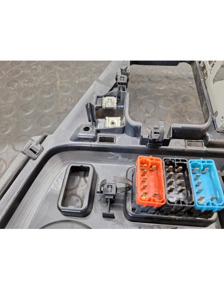 [112542] CONSOLA CENTRAL - DAF SERIE XF EURO 6 (01/2013 - ...)