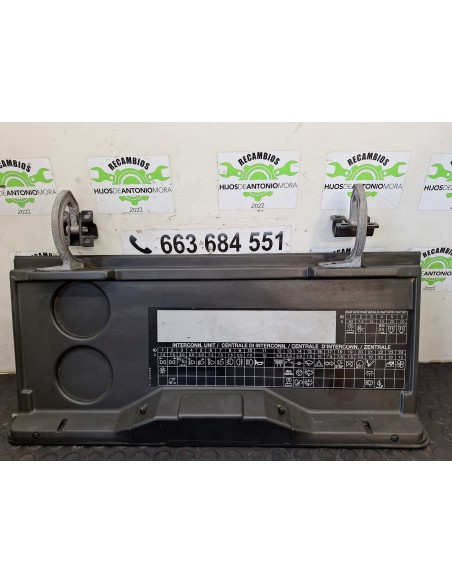 [112524] TAPA GUANTERA - IVECO EUROCARGO TECTOR (01/2001 - 12/2003)