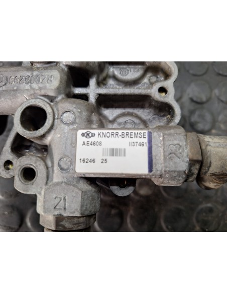 [112505] VALVULA 4 VIAS - IVECO EUROCARGO TECTOR (01/2001 - 12/2003)