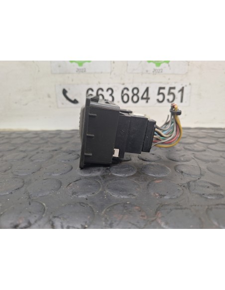 [112499] BOTONERA - IVECO EUROCARGO TECTOR (01/2001 - 12/2003)