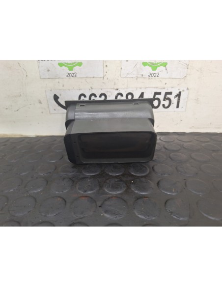 [112492] REJILLA AIREADORA - IVECO EUROCARGO TECTOR (01/2001 - 12/2003)