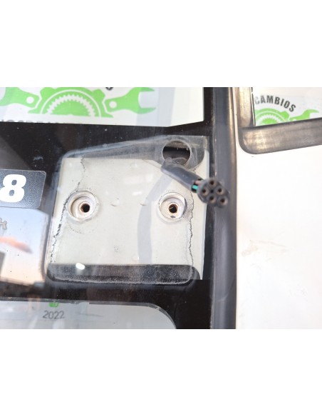 [112410] PUERTA DELANTERA IZQUIERDA - IVECO EUROCARGO TECTOR (01/2001 - 12/2003)