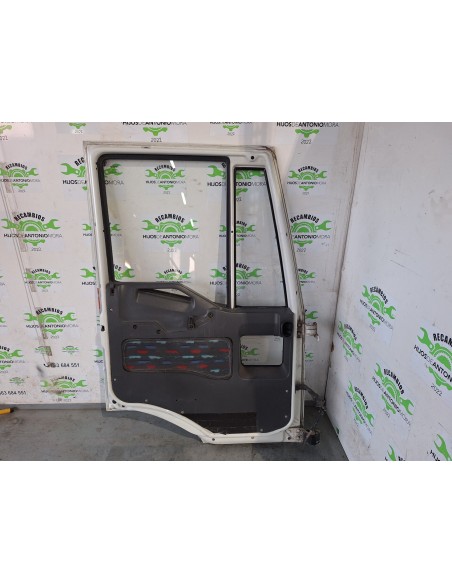 [112410] PUERTA DELANTERA IZQUIERDA - IVECO EUROCARGO TECTOR (01/2001 - 12/2003)