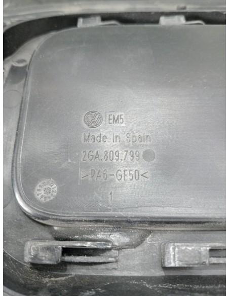 [112403] TAPA EXTERIOR COMBUSTIBLE - VOLKSWAGEN T-ROC (01/2017 - 12/2020)