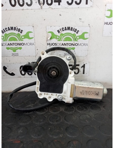 [112399] MOTOR ELEVALUNAS DELANTERO DERECHO - IVECO STRALIS (AS) (01/2012 - 01/2019)