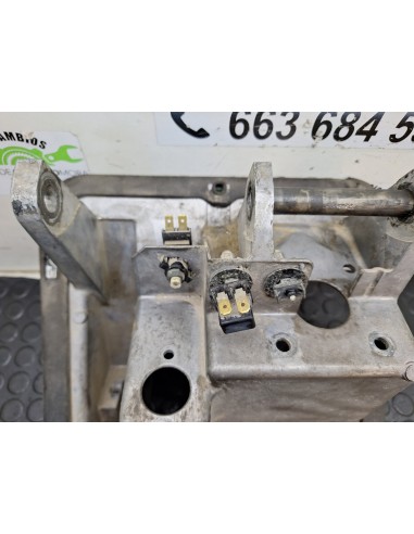 [112346] PEDALERA - MERCEDES ATEGO 2-EJES 18 T...