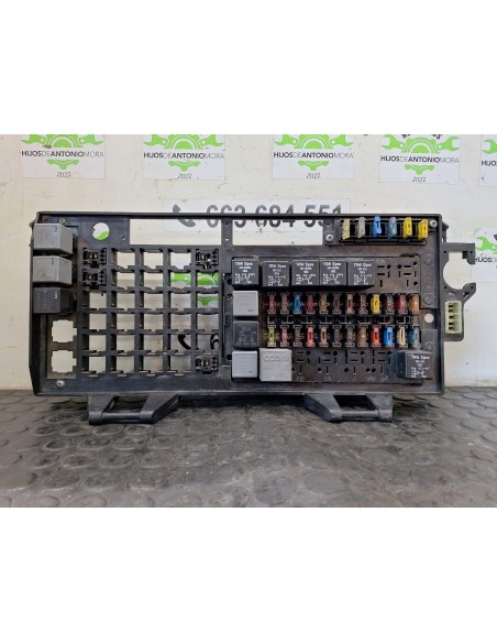 [112339] CAJA RELES / FUSIBLES - IVECO EUROCARGO (01/1991 - 12/2001)