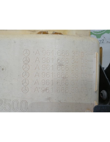 [112189] GUARDABARROS BAJO CABINA IZQUIERDO - MERCEDES ACTROS 5 L-FAHRERHAUS 2-ACHSER BM 963