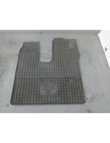 [112141] ALFOMBRA - MAN TGX 35.XXX (01/2007 - ...)