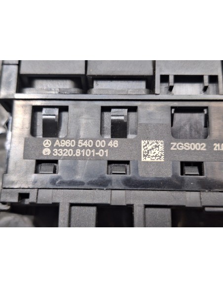 [112120] BOTONERA - MERCEDES ACTROS 5 L-FAHRERHAUS 2-ACHSER BM 963