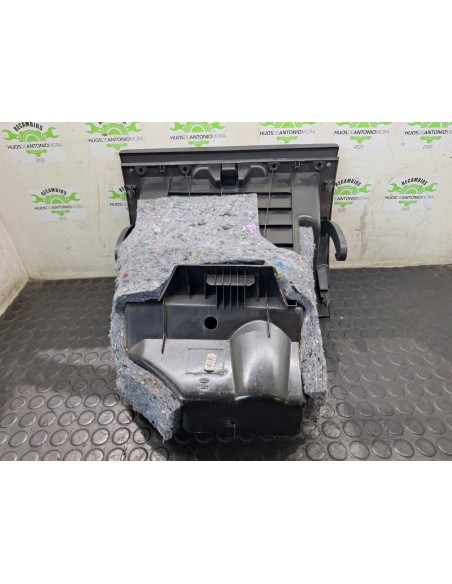 [112081] GUANTERA - RENAULT MASTER DOKA PRITSCHE/-FGST